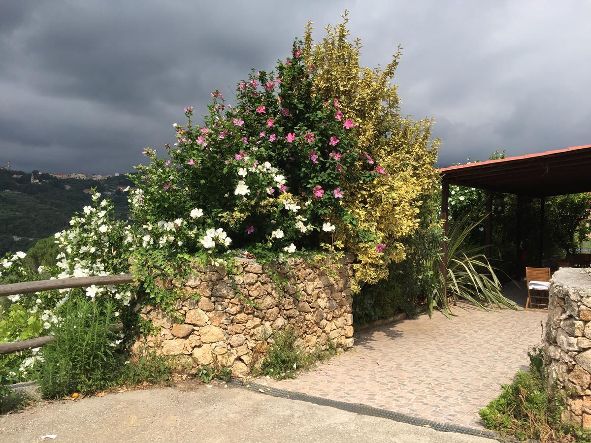 Agriturismo La Rocca Di Perti Finale Ligure Exterior foto